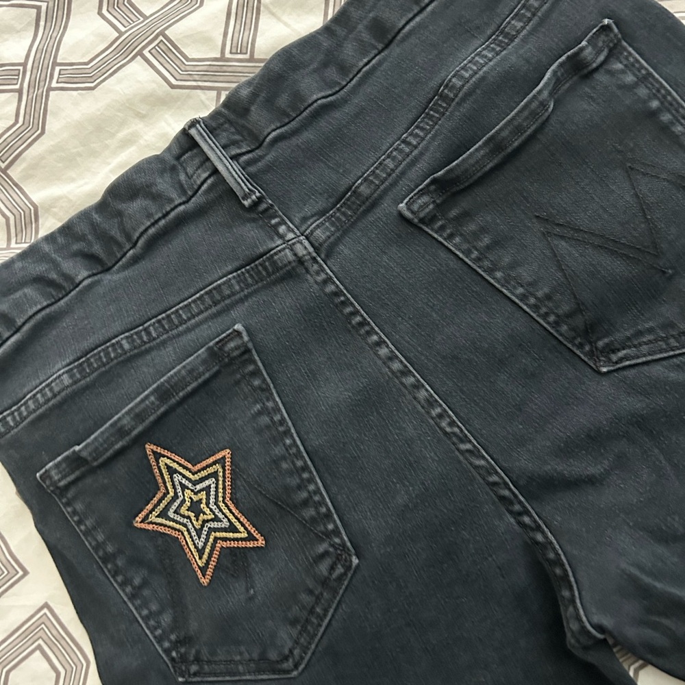 Black mother jeans